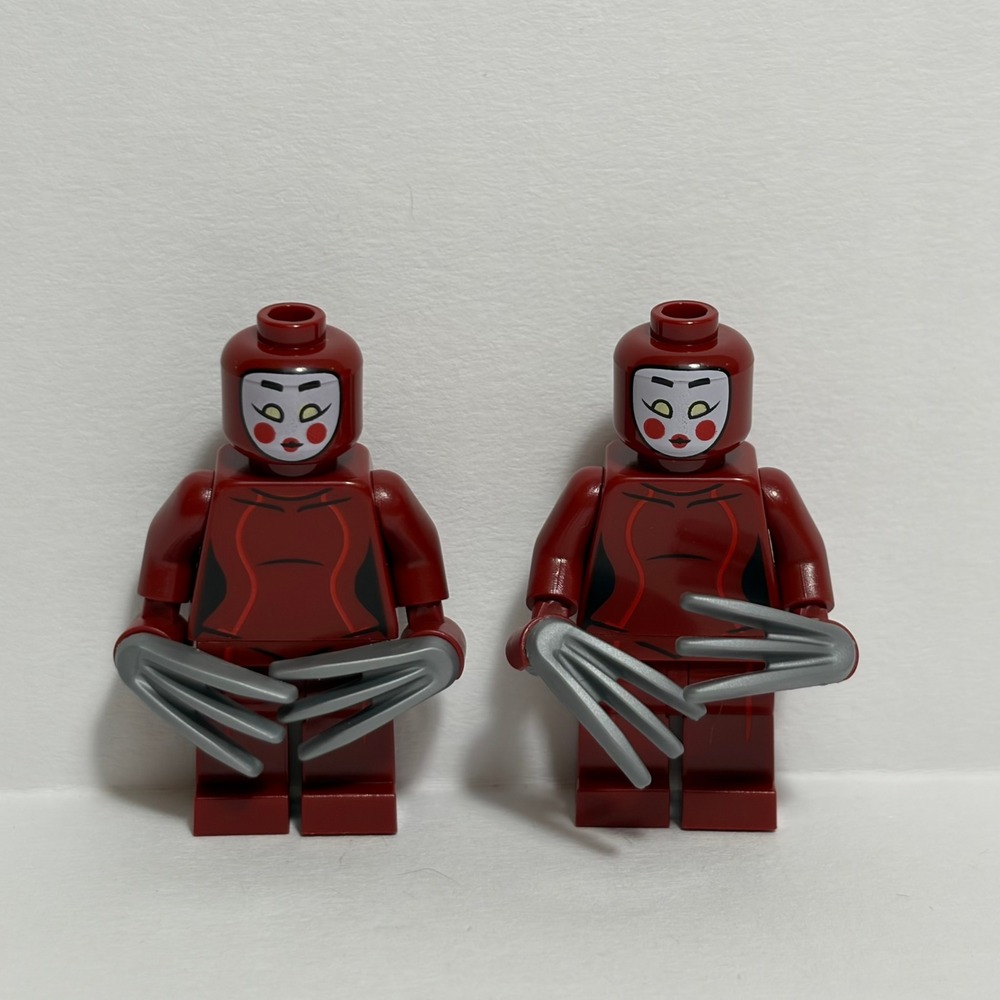 Lego Minifigure 2 Kabuki Twins Claw Hands DC Super Heroes Batman Red Maroon Girl